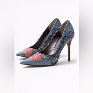 Steve Madden Floral Pointed-Toe Heels | Blue Rose Print | Size 8 | New